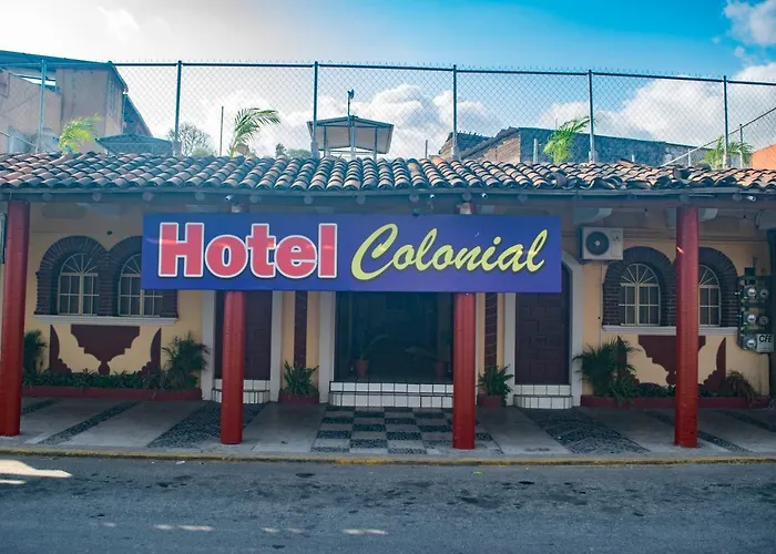 Hotel Colonial Zihuatanejo